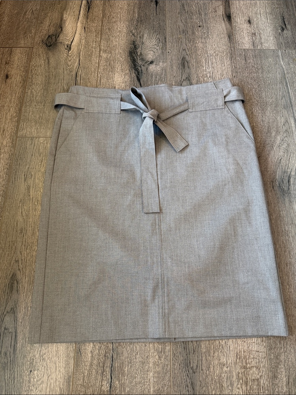 Banana Republic Light Gray Tie-Waist Pencil Skirt